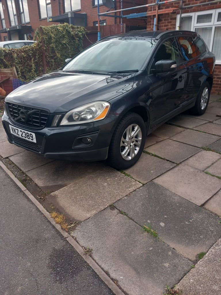 Volvo, XC60, Estate, 2010, Manual, 2400 (cc), 5 doors