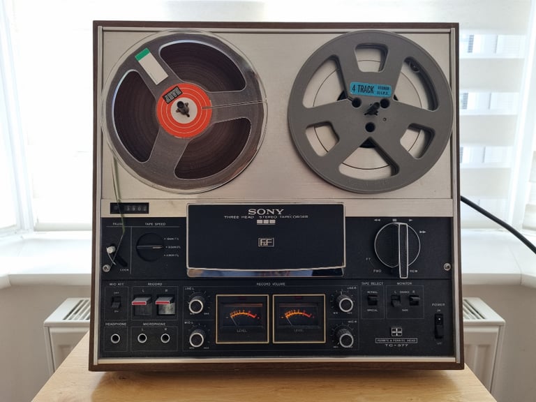 Lot 26 - REVOX A77 REEL-TO-REEL PLAYER IN BOX WITH