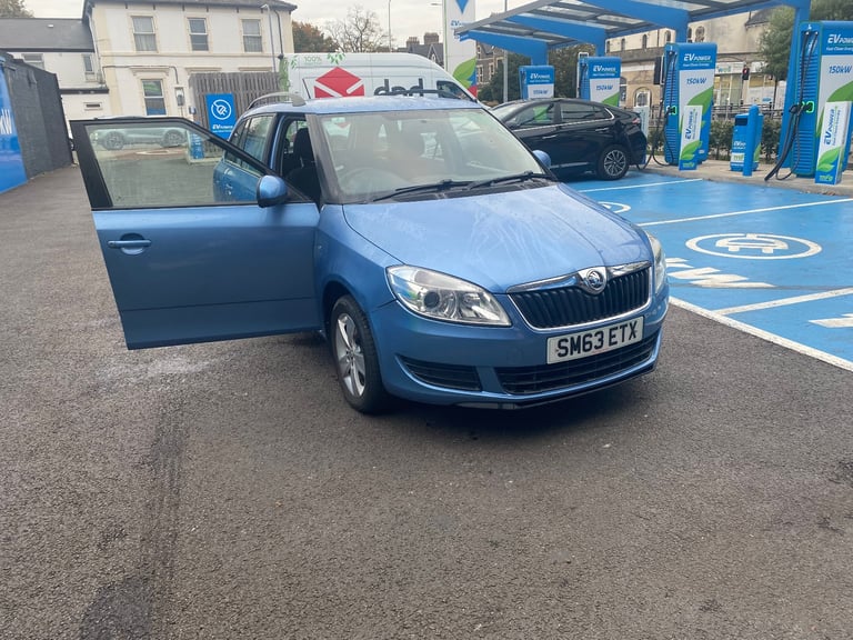 Skoda, FABIA, Estate, 2014, Manual, 1197 (cc), 5 doors