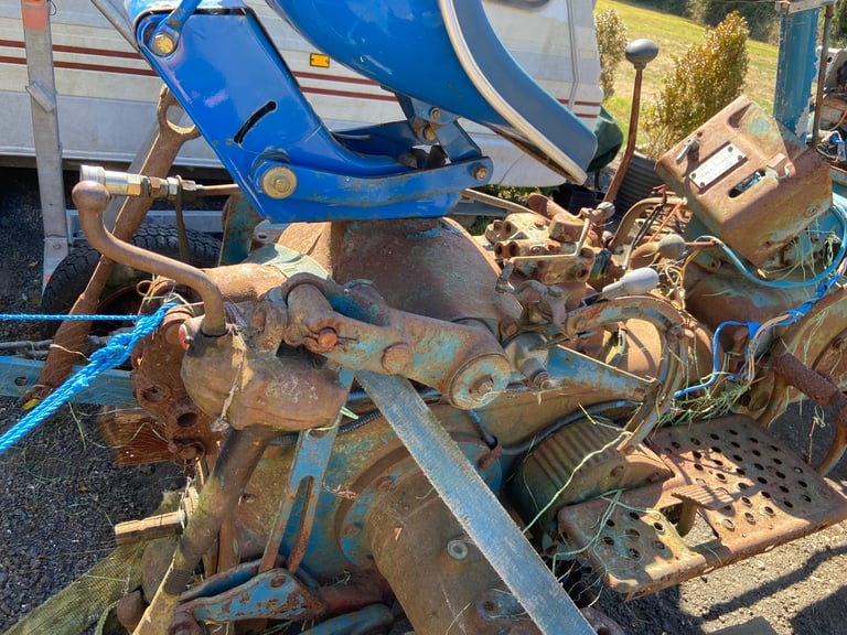 Fordson Super Major pick-up hitch