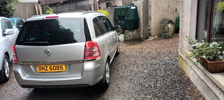 Vauxhall, ZAFIRA, MPV, 2011, Manual, 1598 (cc), 5 doors