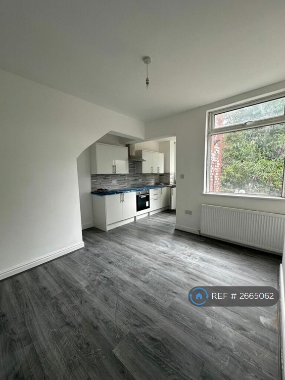 3 bedroom house in Shuttle Street, Tyldesley, Manchester, M29 (3 bed) (#2665062)
