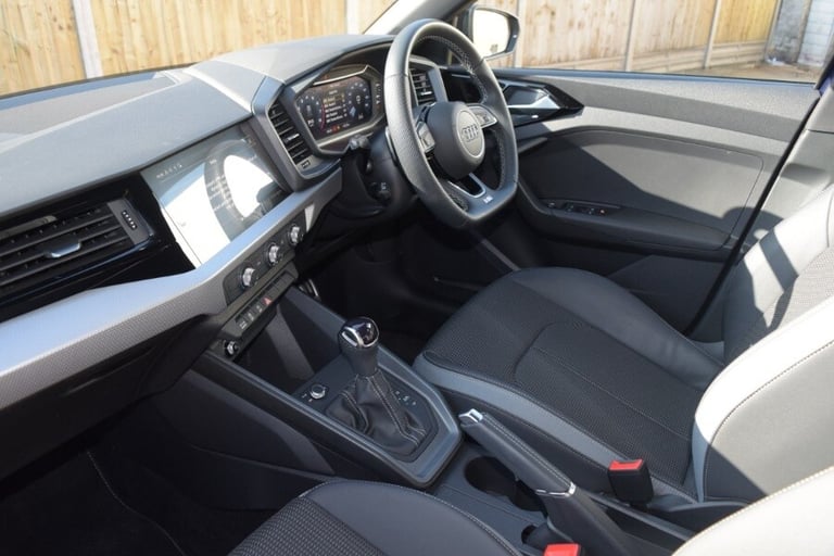 Audi A1 Sportback 1.0 Tfsi 30 Black Edition Sportback S Tronic Petrol