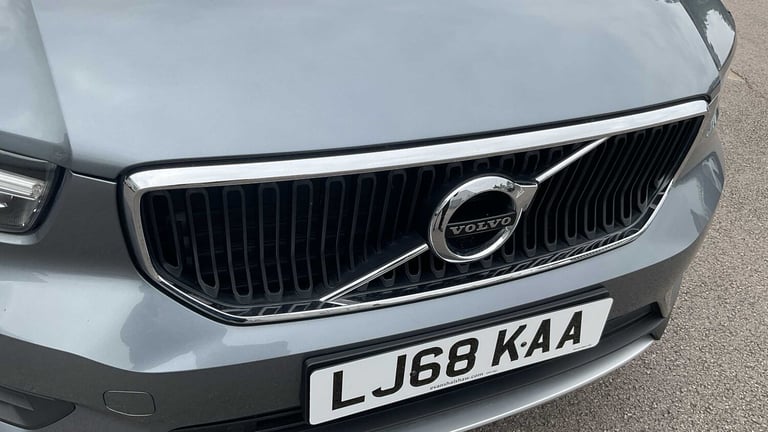  Volvo XC40 1.5 T3 Momentum 5dr Estate Petrol Manual