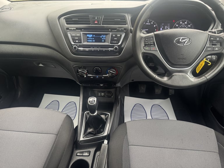 HYUNDAI I20 1.2 SE 2017