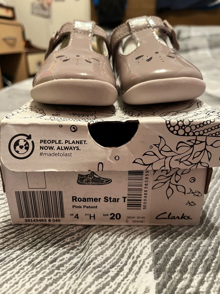 Small shoes new not used 