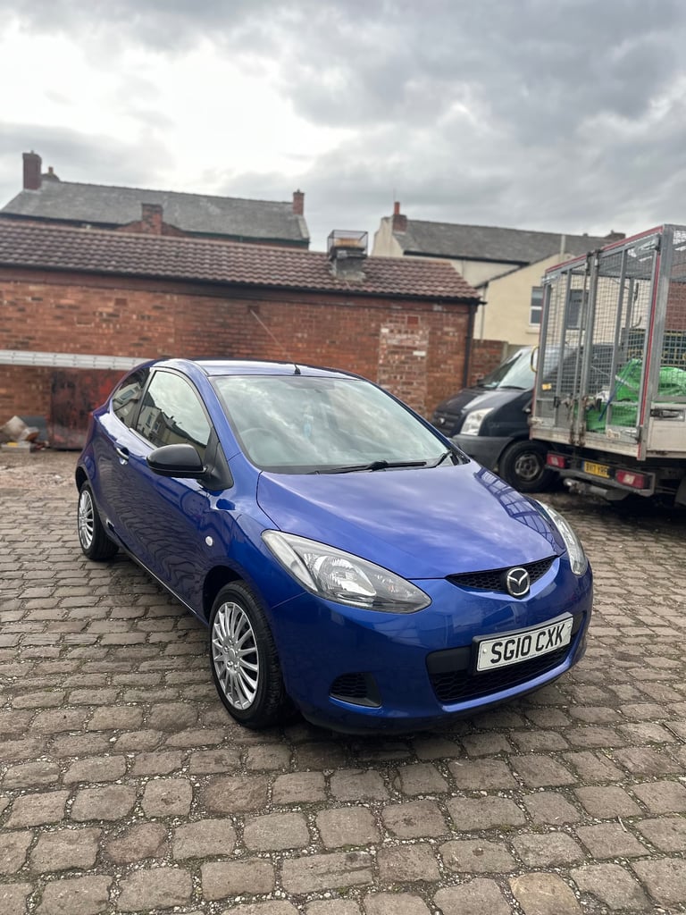 Mazda, 2, Hatchback, 2010, Manual, 1349 (cc), 3 doors