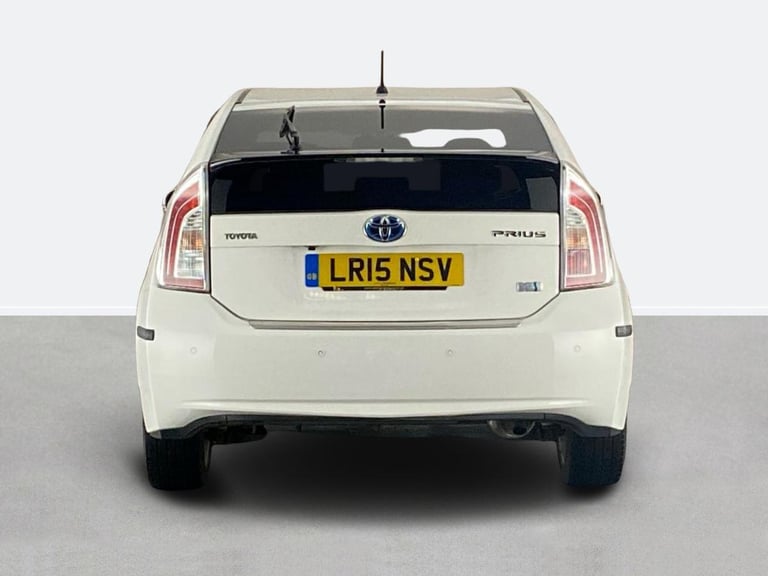 2015 Toyota Prius 1.8 VVTi T Spirit 5dr CVT Auto HATCHBACK PETROL/ELECTRIC Automatic