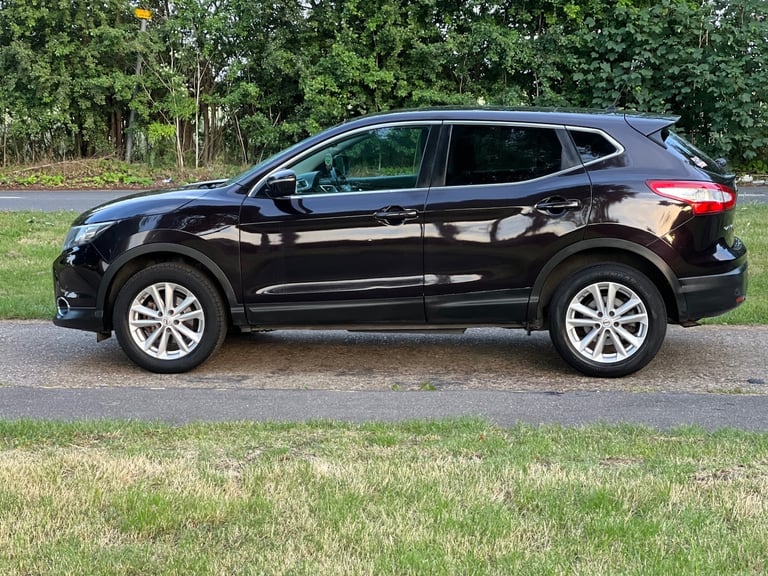 2014 Nissan Qashqai 1.2 DiG-T Acenta Premium 5dr HATCHBACK Petrol Manual