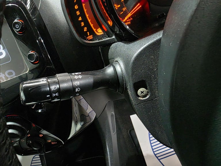 2015 Toyota AYGO 1.0 VVT-i x-pression x-wave x-shift Euro 5 5dr Euro 5 HATCHBACK Petrol Automatic