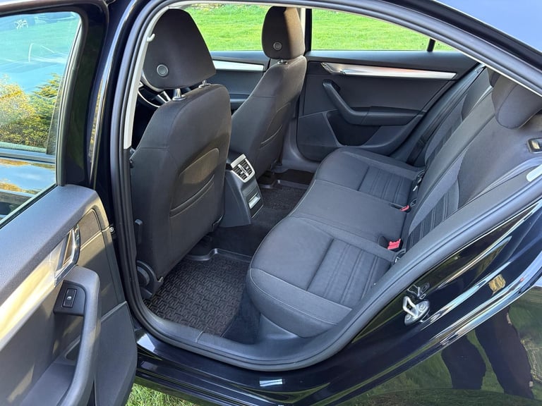 Skoda, OCTAVIA, Hatchback, 2019, Manual, 1598 (cc), 5 doors
