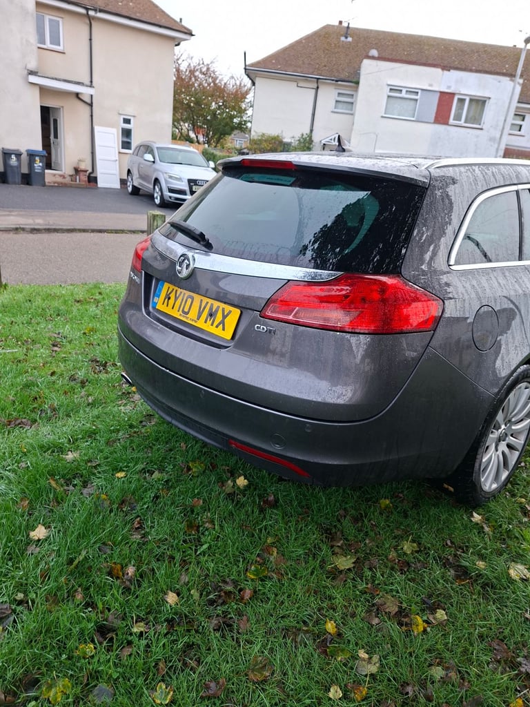 Vauxhall, INSIGNIA, Estate, 2010, Manual, 1956 (cc), 5 doors