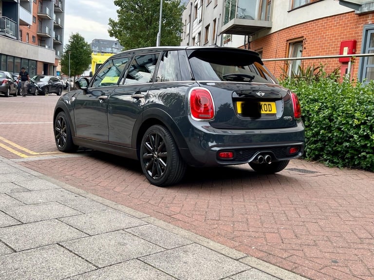 2016 Mini Hatch 2.0 Cooper 5 Auto Euro 6 (s/s) 5dr