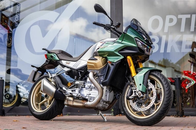 image for Moto Guzzi V100 MANDELLO S ! LOW MILES ! STUNNING