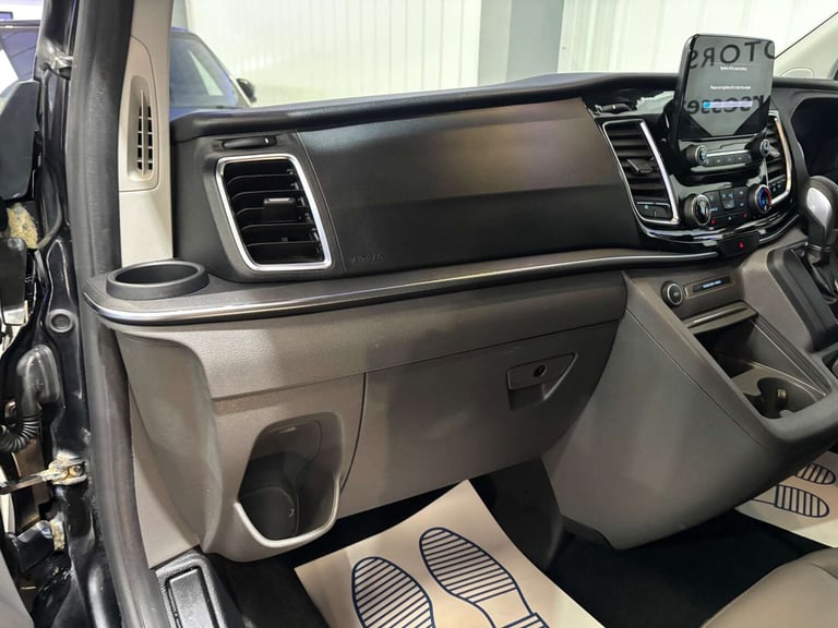 2020 Ford Tourneo Custom 2.0 EcoBlue 185ps L/R 8 Seat Titanium X Auto MPV DIESEL Automatic