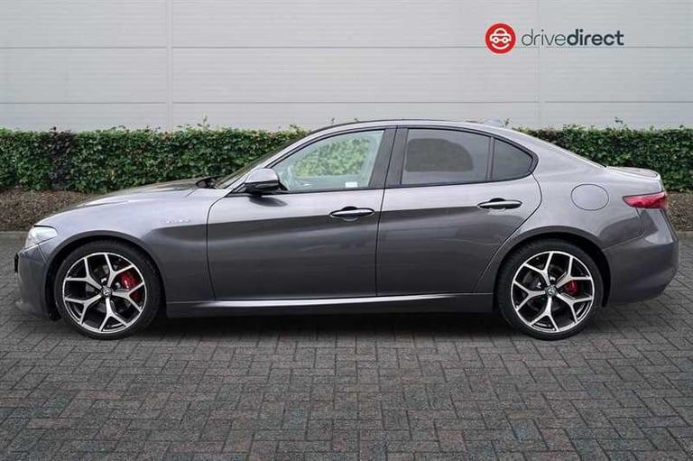 2019 Alfa Romeo Giulia 2.0 TB 280 Veloce 4dr Auto SALOON PETROL Automatic