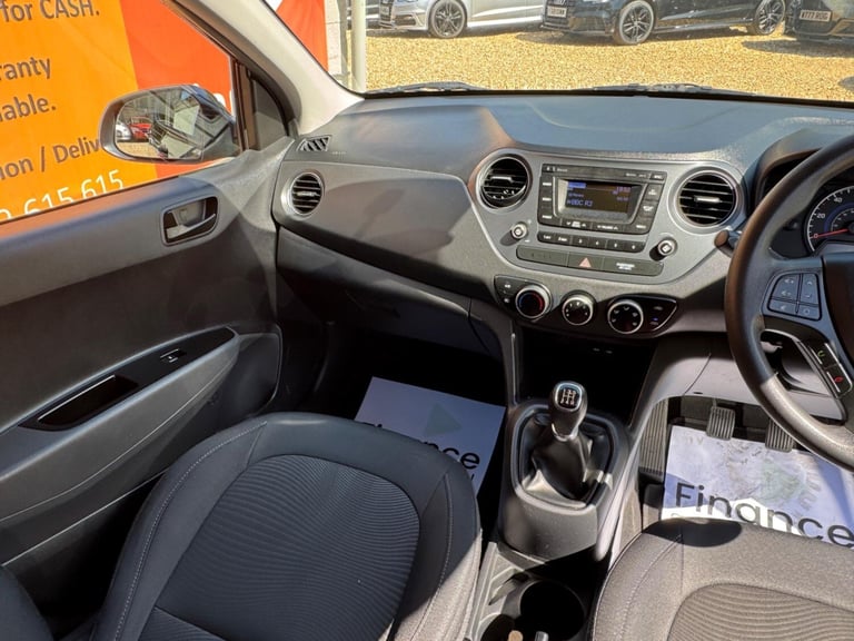 2017 Hyundai i10 1.0 SE Euro 6 5dr HATCHBACK Petrol Manual