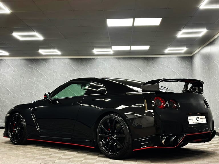 2011 NISSAN GT-R 3.8 PREMIUM EDITION AUTO STAGE 4.25 DBA TITANIUM EXHAUSTS