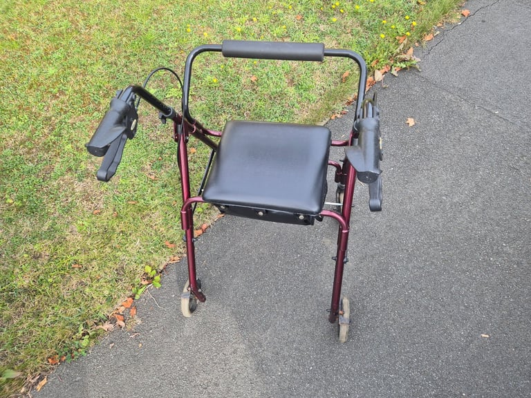 4 wheel walker