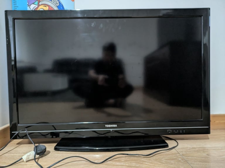 Toshiba TV 43 inches with amazon fire stick 