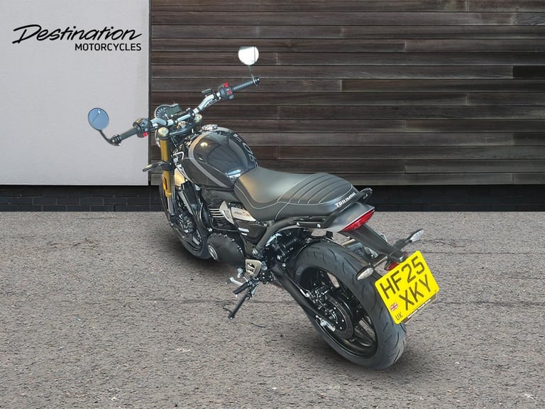 2025 Triumph Speed 400 STANDARD COLOUR Petrol black 6 Speed