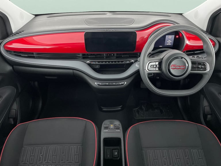 2022 Fiat 500e 42kWh RED Hatchback 3dr Electric Auto (118 ps) - CRUISE - SPEED LIMIT RECOG Hatchb...