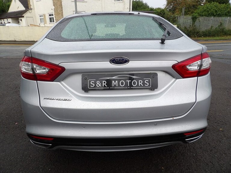 2017 Ford Mondeo 2.0 TDCi 180 Titanium 5dr Powershift HATCHBACK DIESEL Automatic