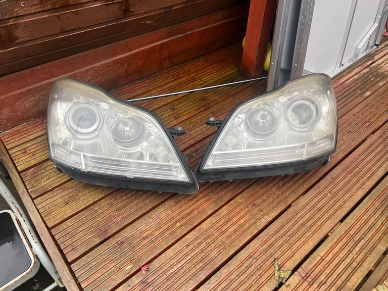 image for Mercedes GL320 2007