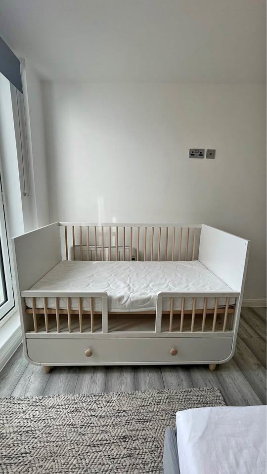 KEA MYLLRA, changing table, shnuggle matt & Tommee Tippee Nappy Bin