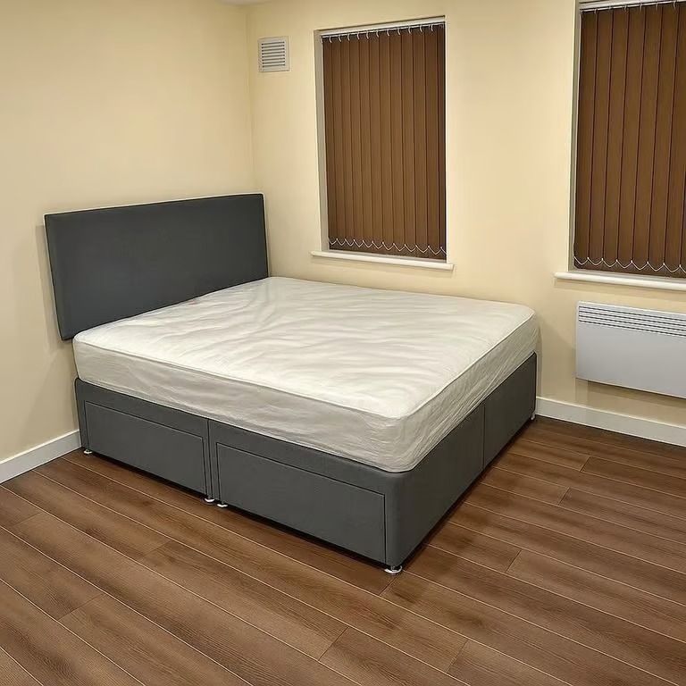 Divan Double Bed 4ft6 – Storage Drawers + Mattress – COD Option – Today Delivery