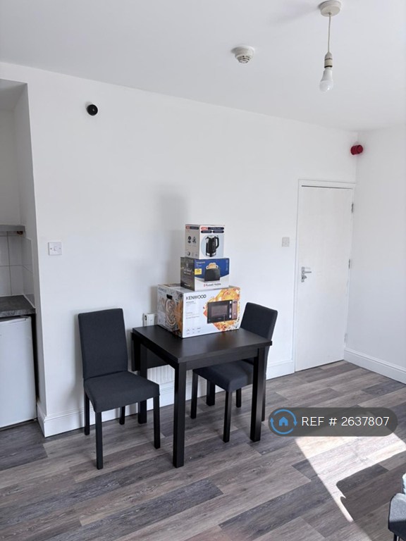 1 bedroom in Blenheim Street, Bristol, BS5 (#2637807)