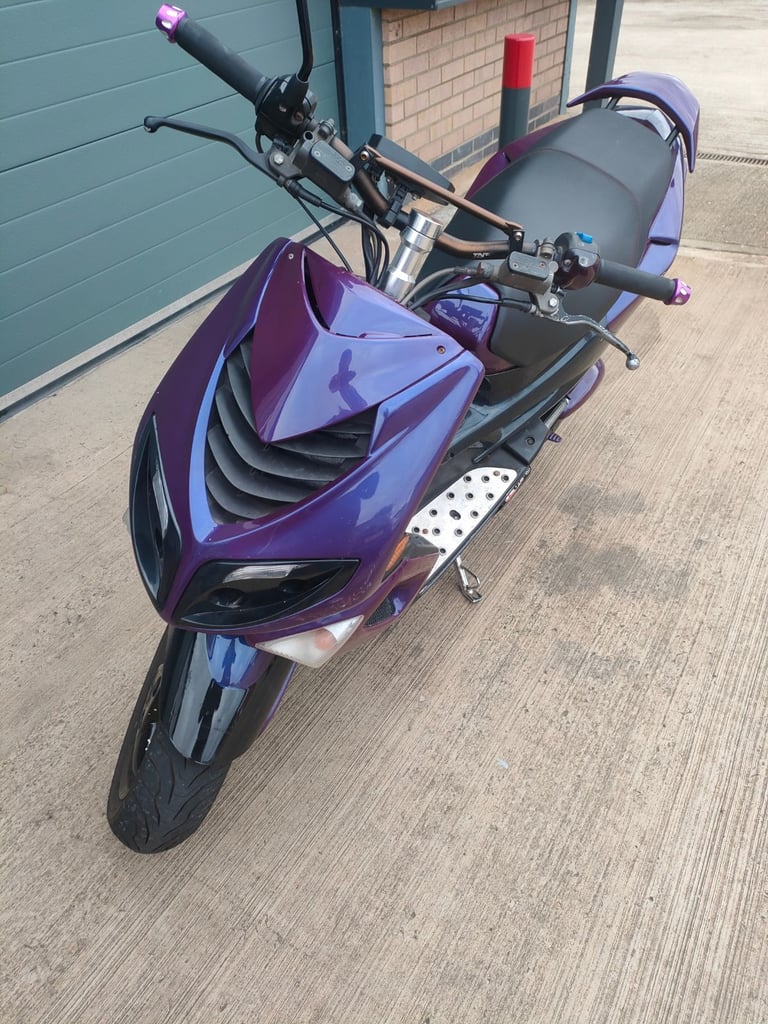 Peugeot, SPEEDFIGHT, 2005, 49 (cc)