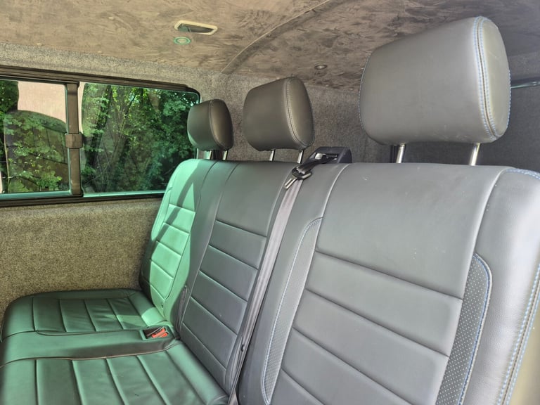 2018 Volkswagen Transporter 2.0 TDI BMT 150 Highline Kombi Van WINDOW VAN Diesel Manual
