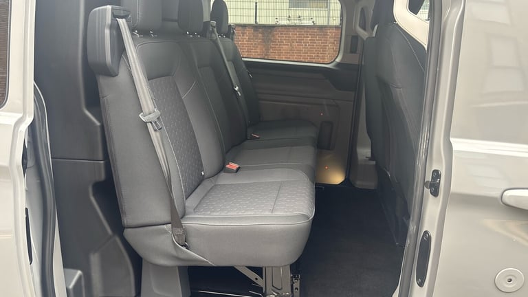 2025 Ford Transit Custom 320 L1 Diesel Fwd 2.0 EcoBlue 136ps H1 Double Cab Van Limited Auto Crew ...