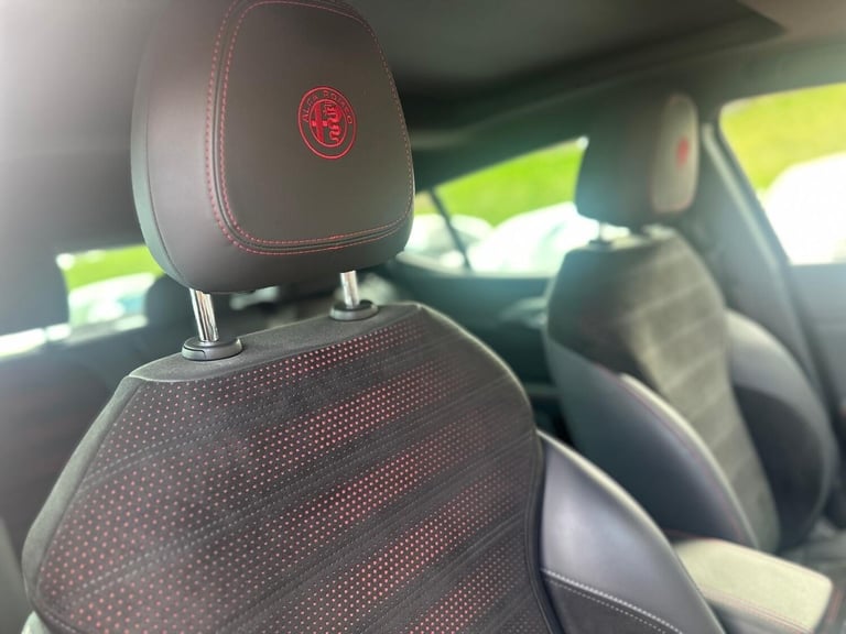  Alfa Romeo Tonale 1.5 MHEV Veloce 5dr Auto Petrol/Electric Hybrid Automatic