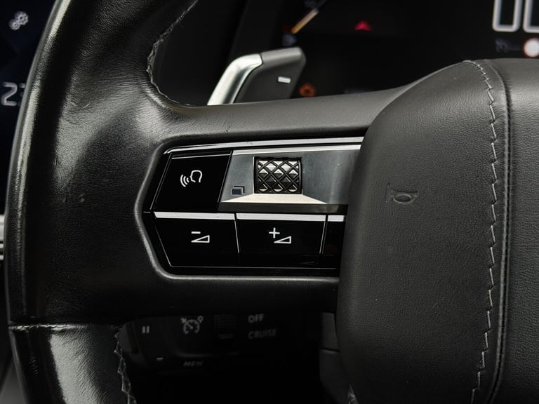2019 DS Automobiles DS 7 Crossback 1.6 PureTech GPF Prestige Crossback EAT8 Euro 6 (s/s) 5dr MPV ...