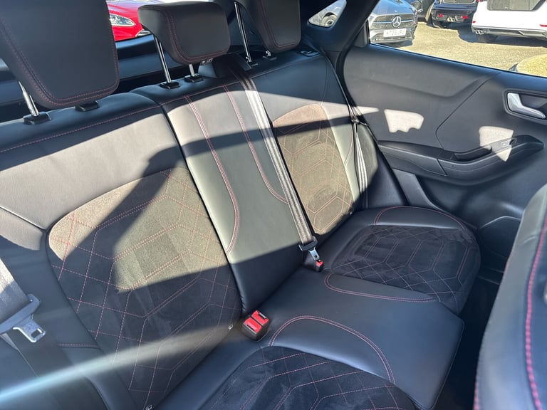 2024 Ford Puma 1.0 EcoBoost Hybrid mHEV ST-Line X 5dr HATCHBACK PETROL Manual