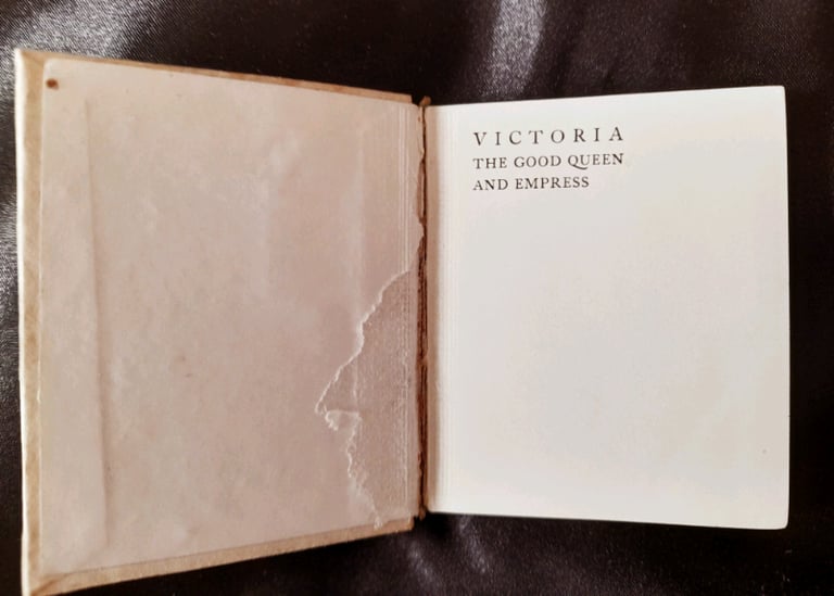 LITTLE ANTIQUE BOOK 'VICTORIA THE GOOD QUEEN... AND... EMPRESS 1897/19