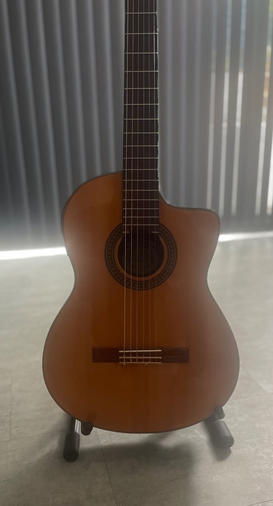 image for Washburn C104 SCE classical electric acoustic guitar