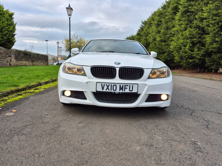 BMW, 3 SERIES, Saloon, 2010, Manual, 1995 (cc), 4 doors