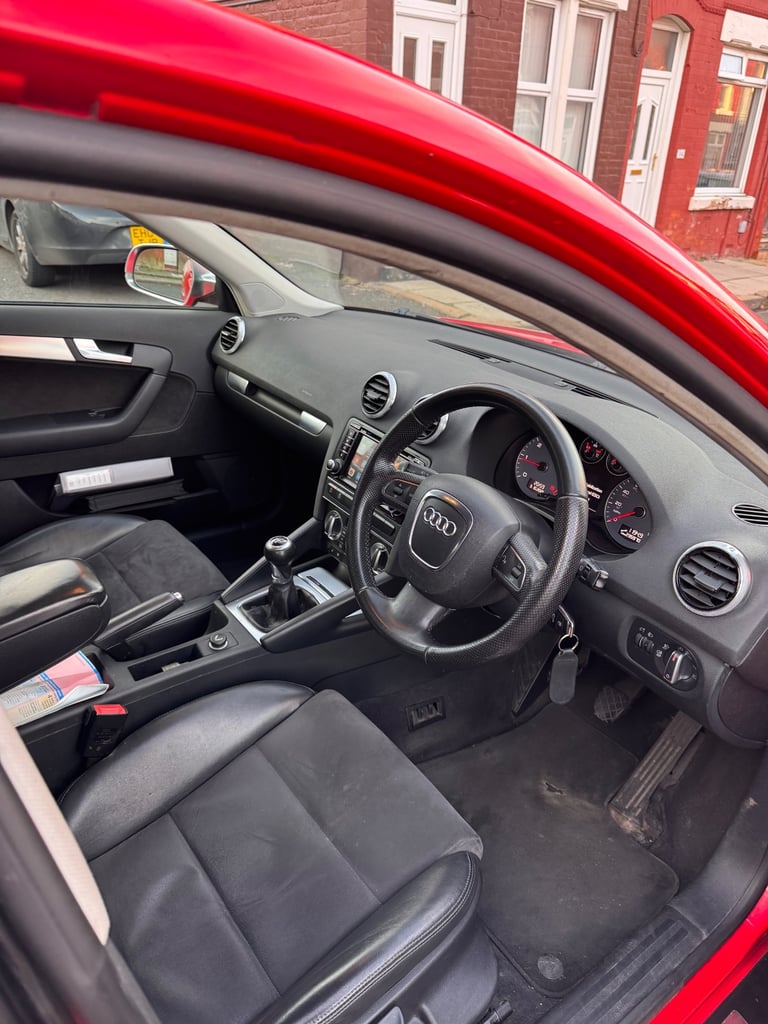 Audi, A3, Hatchback, 2012, Manual, 1598 (cc), 5 doors