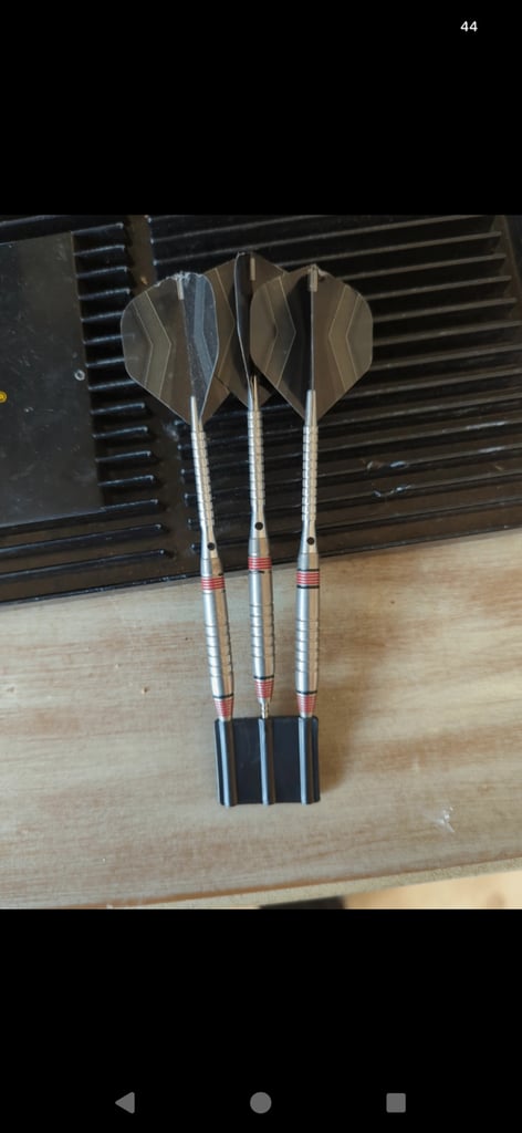 Unicorn 22 gram darts 