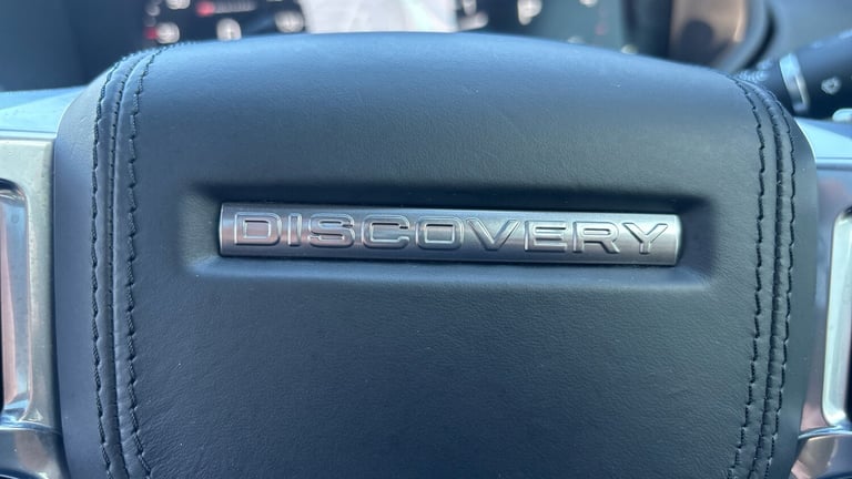2021 Land Rover Discovery 3.0 D300 R-Dynamic HSE 5dr Auto Diesel Station Wagon Station Wagon Dies...
