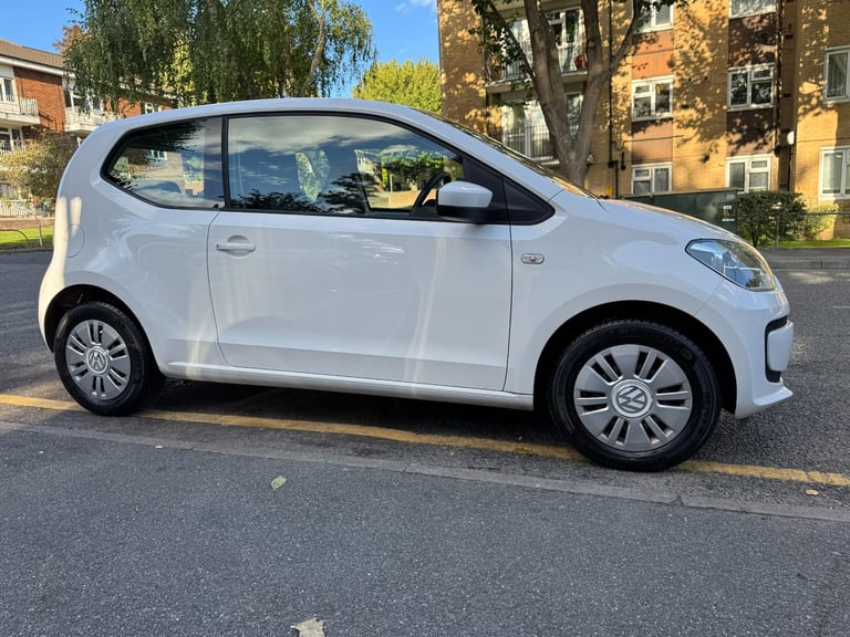 2014 Volkswagen up! 1.0 Move Up 3dr HATCHBACK Petrol Manual
