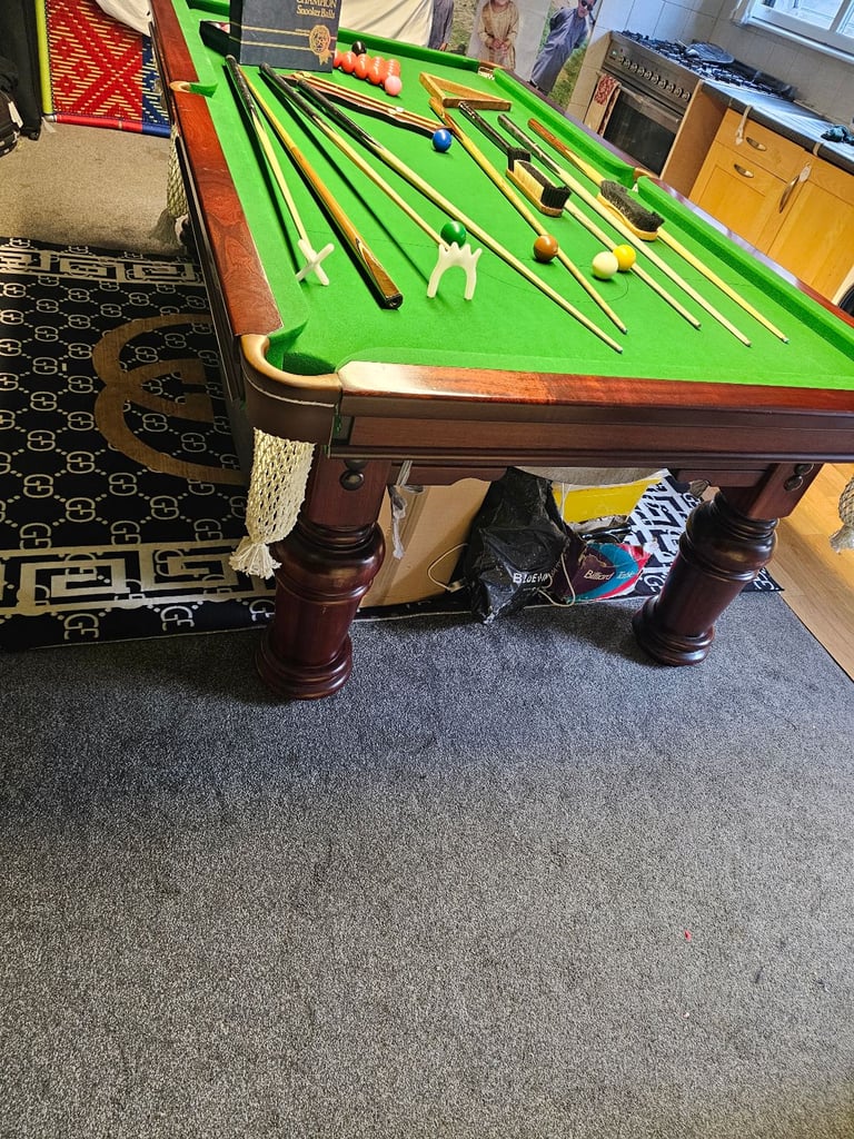 9ft snooker dining table
