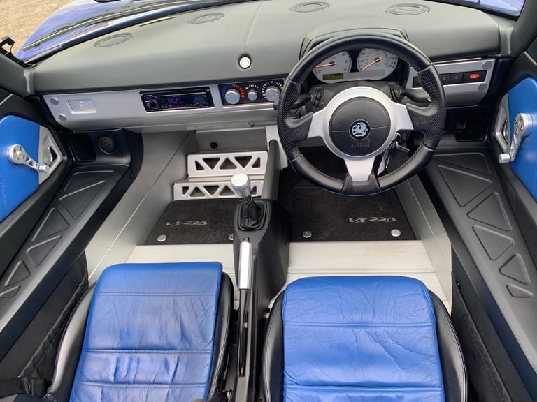 2005 Vauxhall VX220 2.0 i Turbo 16v Targa 2dr CONVERTIBLE Petrol Manual