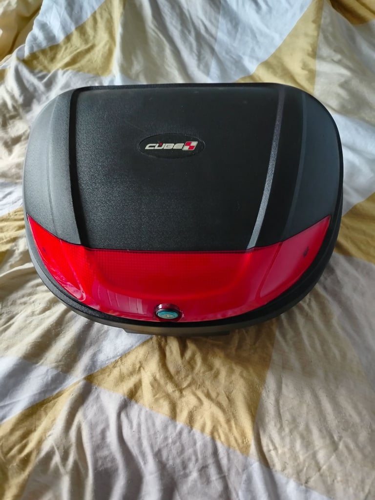 Cube Double Top Box (New/unused) 