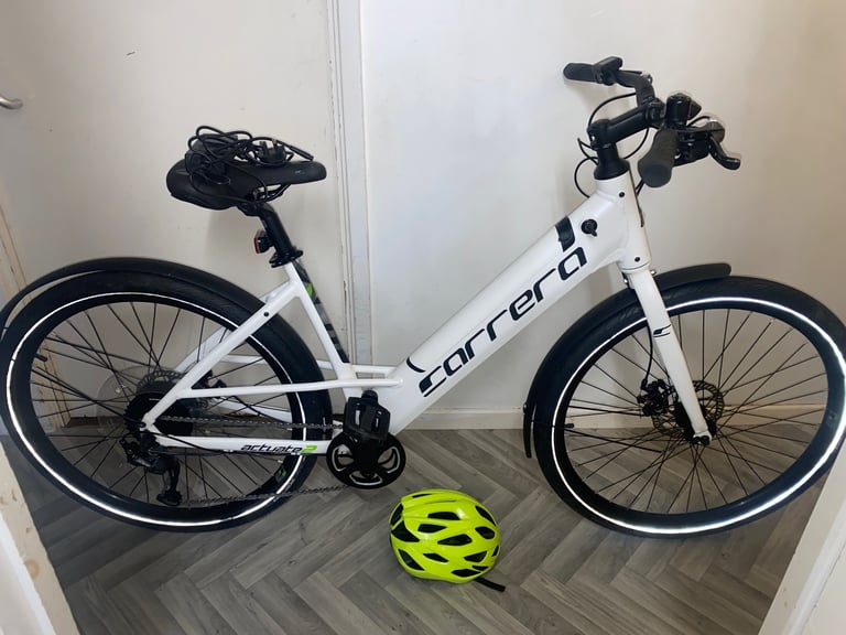 image for Basically brand new mint condition Carrera Actuate 2 Lowstep Electric Hybrid Bike