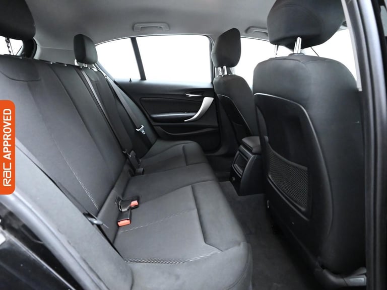 2019 BMW 1 Series 118i [1.5] SE 5dr [Nav/Servotronic] Step Auto HATCHBACK PETROL Automatic