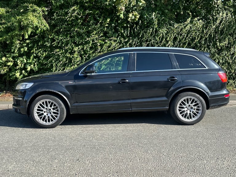 2009 Audi Q7 3.0 TDI Quattro 240 S Line 5dr Tip Auto ESTATE Diesel Automatic